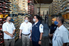 Pemprov DKI Distribusikan...
