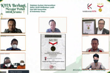 Pembagian Daging Kurban...