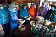 PKK Sulsel Gandeng PT...