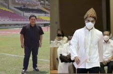 Erick dan Anin Berbagi...