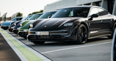 Porsche Beli Saham Perusahaan...