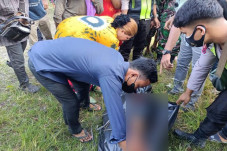 Warga Temukan Febri...