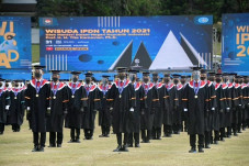 Mendagri Minta Wisudawan...