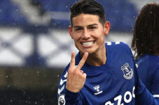 James Rodriguez Tak...