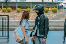 Selain Kisah Romantis,...
