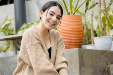 Mengenal Tasya Ell,...