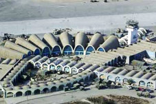 Taliban Hujani Bandara...