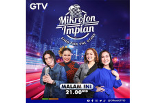 Pengisi Acara Mikrofon...