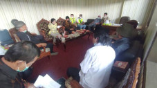 Berdayakan UMKM, DPRD...