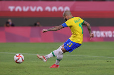 Tatap Final, Dani Alves...