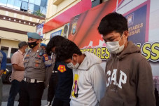 Polisi Amankan Delapan...