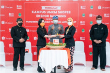 Kampus UMKM Shopee Ekspor...