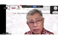 Ekonomi Berbasis Saintek,...