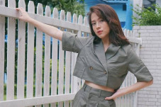 Instagram Adhisty Zara...