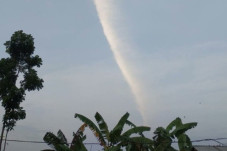 Viral Fenomena Awan...