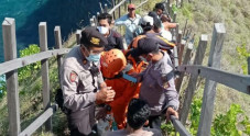 2 Wisatawan Nyaris Tewas...