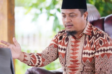 Cuaca Tak Menentu, Plt...