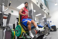 Cedera Tendon, Aguero...