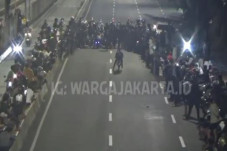 Jalan Gunung Sahari...