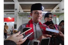 Hore, Anies Pasang JakWifi...