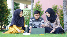 11.405 Anak Kehilangan...