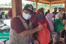 Peserta Upacara Peringatan...