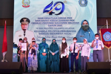 PKK Sulsel Pelopor Keluarga...