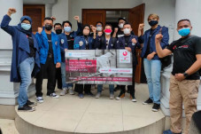 Warga dan Seniman Terdampak...
