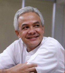 Ganjar Kalahkan Anies...