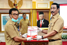 Kemendagri Minta Daerah...