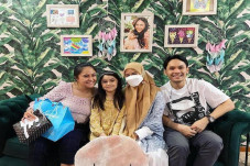 Marshanda Posting Foto...