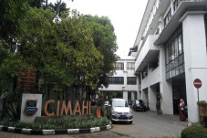 Permintaan Bekerja di...
