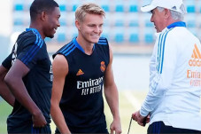 Dicoret Ancelotti, Martin...