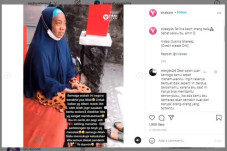 Sambil Menangis, Ibu...