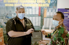Ivan Gunawan dan Tiga...