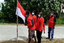 Tangis Pecah di Mimika,...
