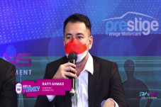 Raffi Ahmad Promosikan...