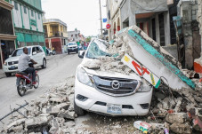 Korban Tewas Gempa Haiti...