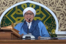 Buya Yahya: Pengganti...