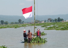 Upacara Bendera Petani...