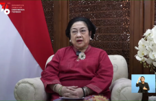 Megawati Ingatkan Generasi...