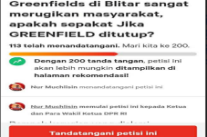 Di Tengah Perayaan HUT...