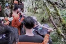 Petugas Temukan Pendaki...