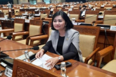 Sebelum Meninggal, Anggota...