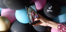 Cara Duet di TikTok...