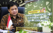 Menko Airlangga Tegaskan...