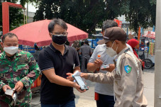 Kembali Gelar Salat...