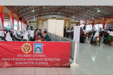 Tinjau Vaksin Pelajar...