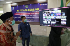 Pacu Penjualan, XL Axiata...