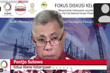 Aliansi Kebangsaan Ajak...